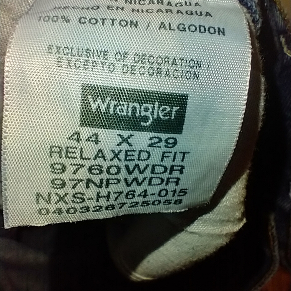 Wrangler Relaxed Fit Blue Wash Denim Jeans Men's sz 44x29. - Picture 5 of 6